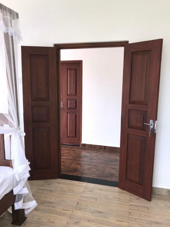 Ferienwohnung The Dalawella Porch House Galle Exterior foto
